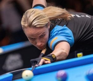 چگونه در بازی بیلیارد حرفه ای شویم