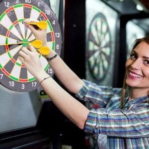 ۱۱ مزیت بازی دارت