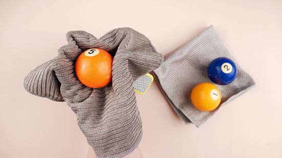 تمیزکاری توپ بیلیارد