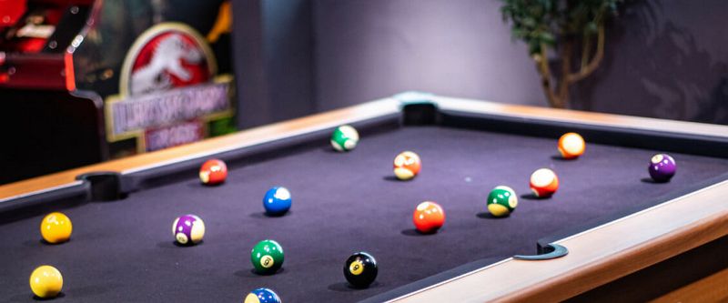 میز بیلیارد کاروم