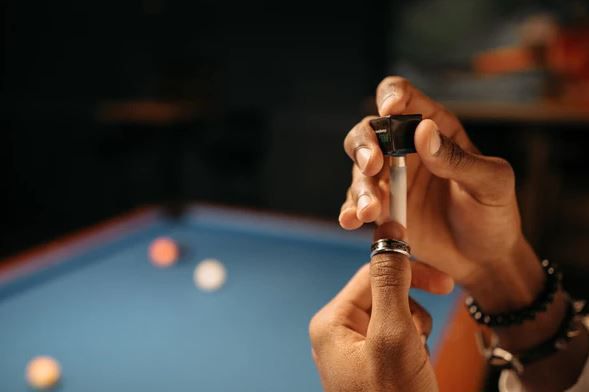 راهنمای خرید بهترین برندهای گچ بیلیارد