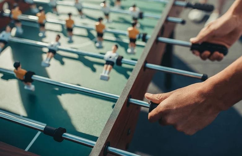 فوتبال دستی خانگی بخریم یا باشگاهی