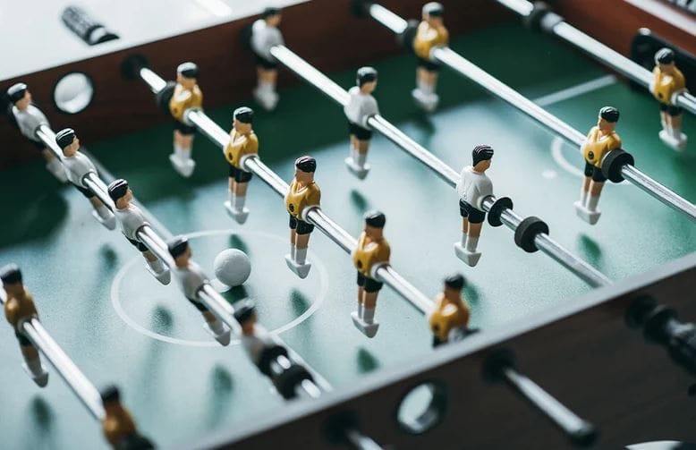 فوتبال دستی خانگی بخریم یا باشگاهی